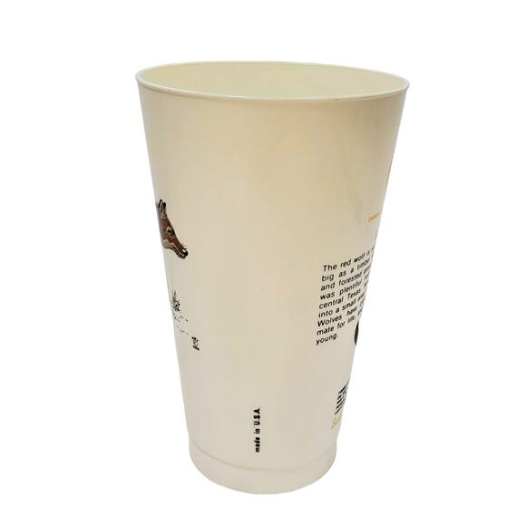 Vintage 1974 7Eleven Plastic Slurpee Cup Save a Living Thing Red Wolf - Picture 2 of 8